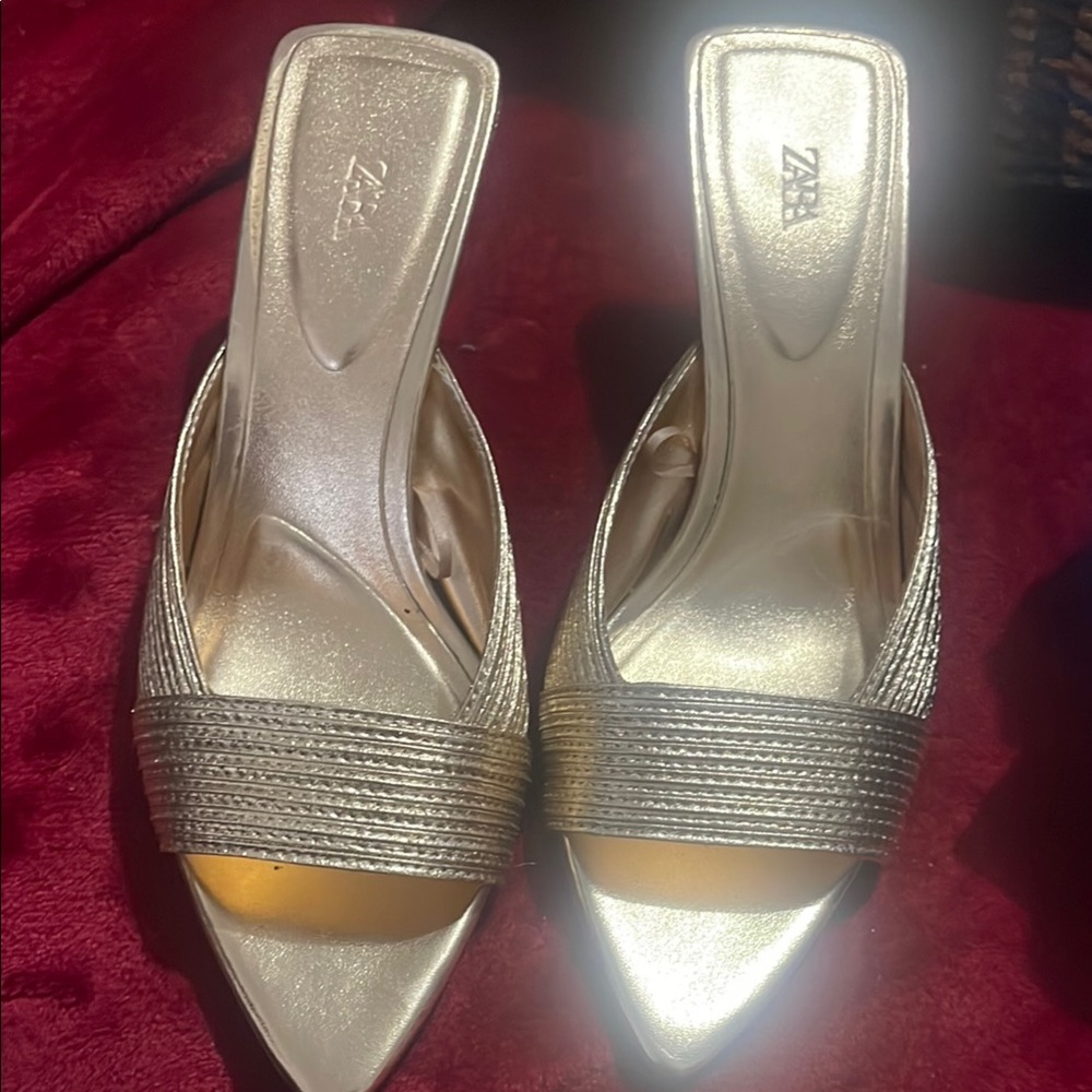 Zara Silver Heels with Open Toe Design and Medium Heel